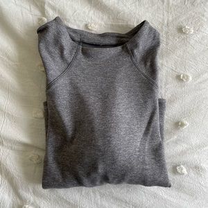 Lululemon cropped long sleeve. Size 10.